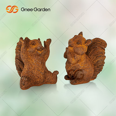 OEM ODM আউটডোর মেটাল ভাস্কর্য কাঠবিড়ালি বাগান অলঙ্কার হাত তৈরি করা হয়েছে